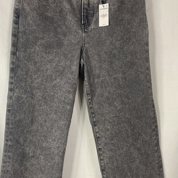 Express Super High Waisted Faded Black Cropped Straight Jeans- NWT - Picture 8 of 15